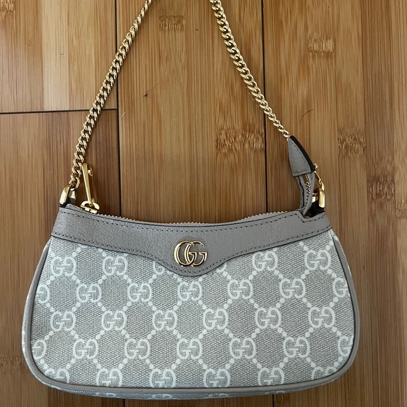 Gucci Gray and Gold Chain Shoulder Bag - Picture 3 of 5